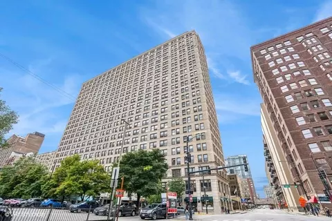600 S Dearborn St #602, Chicago, IL 60605