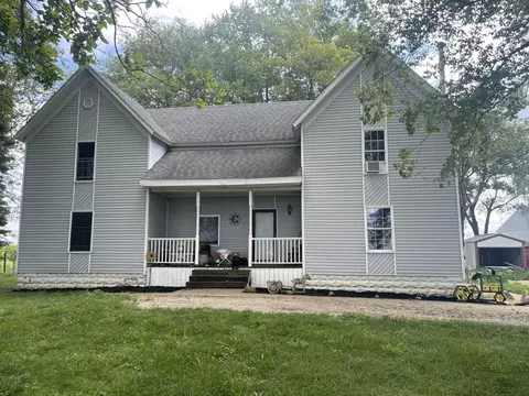 2577 N 800 East Rd, De Land, IL 61839