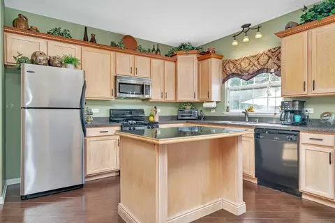 16333 Springview Dr, Lockport, IL 60441 photo 8