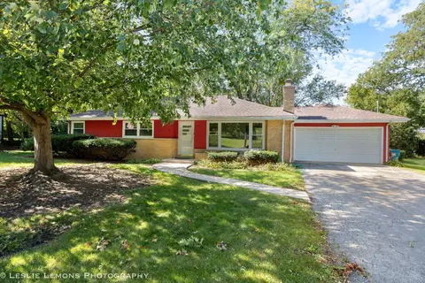 11930 S 74th Ave, Palos Heights, IL 60463
