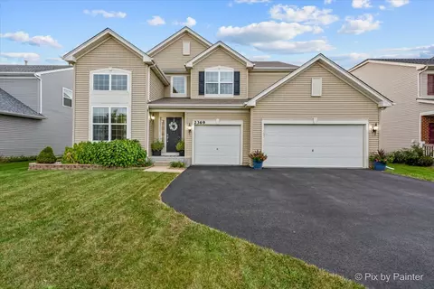 2369 Mayfield Dr, Montgomery, IL 60538