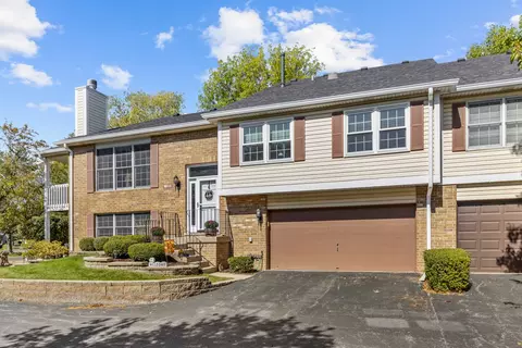 Exterior - 9859 Cambridge Ct #B, Mokena, IL 60448 photo 2 of 4