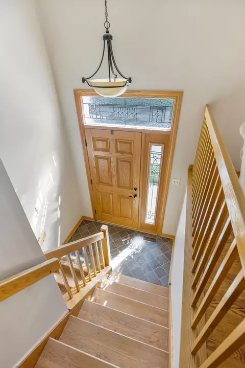 Entry Way - 9859 Cambridge Ct #B, Mokena, IL 60448 photo 1 of 1