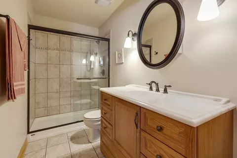 Bath - 9859 Cambridge Ct #B, Mokena, IL 60448 photo 6 of 6