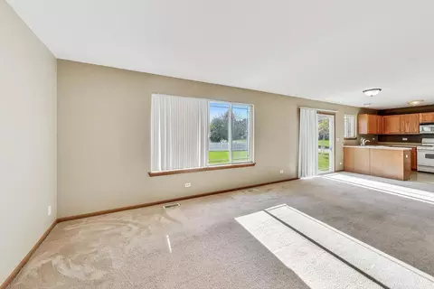 Living - 1182 Devon Dr, Antioch, IL 60002 photo 5 of 5