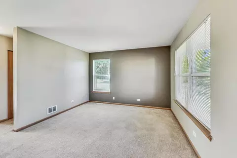 Living - 1182 Devon Dr, Antioch, IL 60002 photo 1 of 5