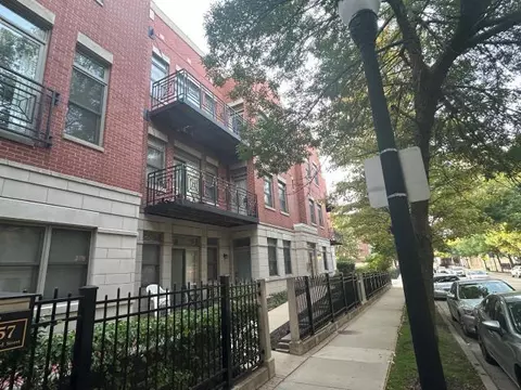 1461 S Halsted St #1B, Chicago, IL 60607