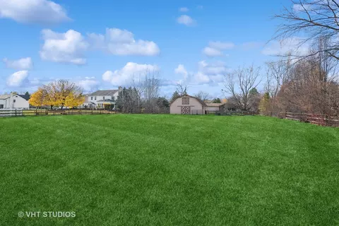 5 N837 Dunham Trails Rd, Wayne, IL 60184 photo 4