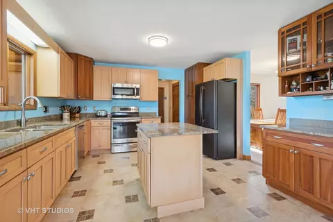 5 N837 Dunham Trails Rd, Wayne, IL 60184 photo 14