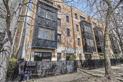 2239 N Lister St #102, Chicago, IL 60614