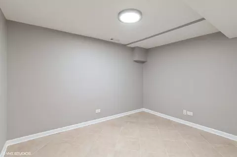 Other - 8842 Dee Rd #B, Des Plaines, IL 60016 photo 2 of 5