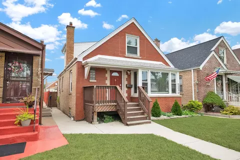 Exterior - Undisclosed, Chicago, IL 60629 photo 3 of 3