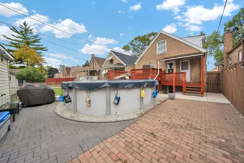 Exterior - Undisclosed, Chicago, IL 60629 photo 2 of 3