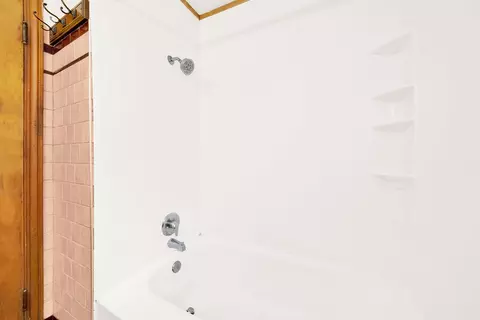 Bath - Undisclosed, Chicago, IL 60629 photo 2 of 3