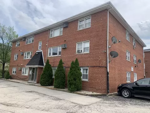 6708 W 107th St #1-D, Chicago Ridge, IL 60415