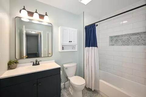 2176 Blacksmith Dr, Wheaton, IL 60189 photo 26