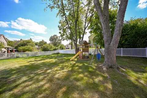 2176 Blacksmith Dr, Wheaton, IL 60189 photo 33
