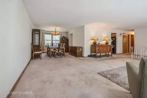 20852 Brookwood Dr, Olympia Fields, IL 60461 photo 2