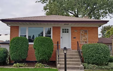 1467 Memorial Dr, Calumet City, IL 60409