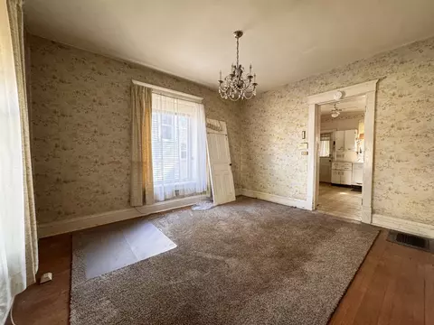 1214 W 3rd St, Dixon, IL 61021 photo 3
