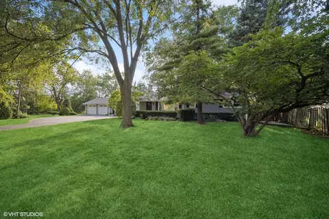 680 Potter Rd, Des Plaines, IL 60016 photo 1