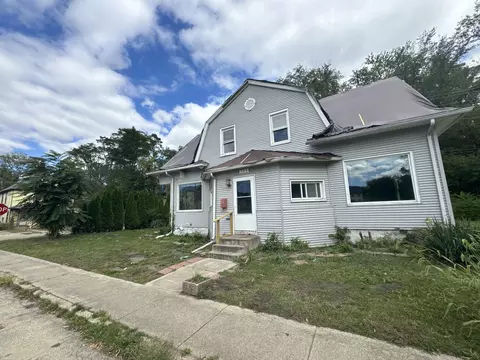 306 Central Pl, Dixon, IL 61021