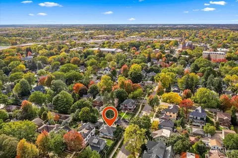 View/Area - 620 E Benton Ave, Naperville, IL 60540 photo 2 of 7