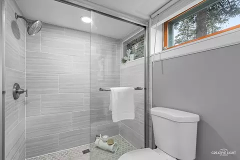 Bath - 620 E Benton Ave, Naperville, IL 60540 photo 3 of 3