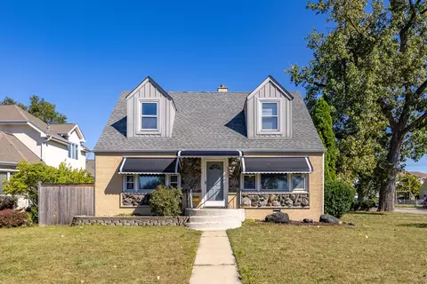 8260 W Ainslie St, Norridge, IL 60706