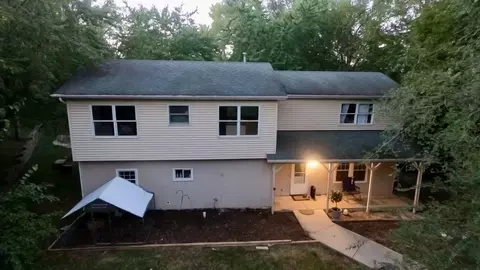 3 N036 Timberline Dr, West Chicago, IL 60185