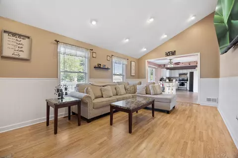 5311 Riviera Blvd, Plainfield, IL 60586 photo 12