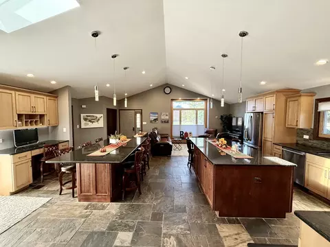 10509 Willow Ave, Mokena, IL 60448 photo 3