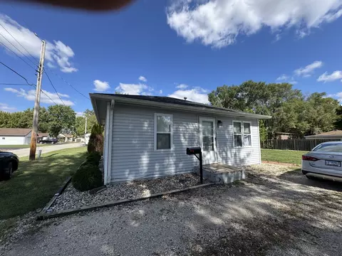 215 S Virginia St, Coal City, IL 60416