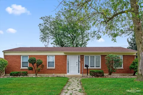 407 Fenton Ave, Romeoville, IL 60446