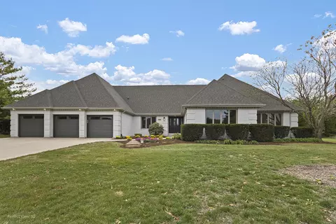 24741 Royal Lytham Dr, Naperville, IL 60564