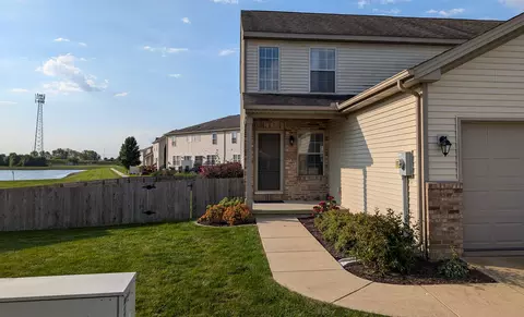 3701 Boulder Ridge Dr, Champaign, IL 61822