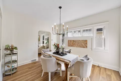 Dining - 909 S Fell Ave, Normal, IL 61761 photo 1 of 4