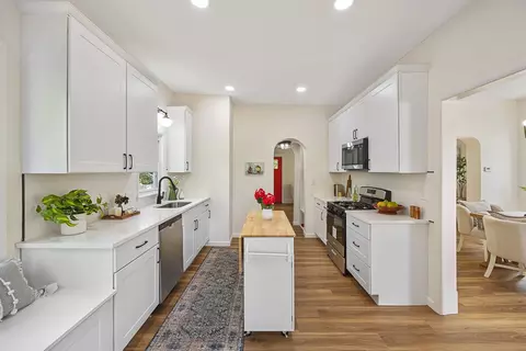 Kitchen - 909 S Fell Ave, Normal, IL 61761 photo 1 of 5