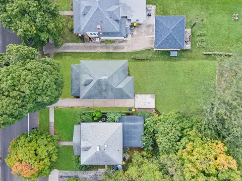 View/Area - 909 S Fell Ave, Normal, IL 61761 photo 2 of 2