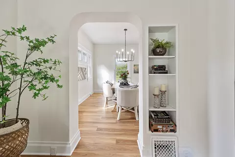 Entry Way - 909 S Fell Ave, Normal, IL 61761 photo 2 of 2