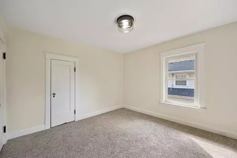 Bedroom - 909 S Fell Ave, Normal, IL 61761 photo 4 of 6