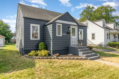 Exterior - 18020 Escanaba Ave, Lansing, IL 60438 photo 2 of 7