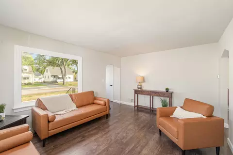 Living - 18020 Escanaba Ave, Lansing, IL 60438 photo 1 of 2