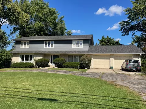 1730 Sheffer Rd, Aurora, IL 60502