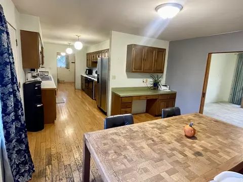 Kitchen - 1730 Sheffer Rd, Aurora, IL 60502 photo 3 of 3