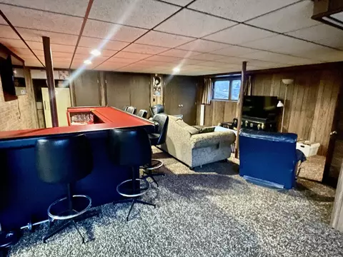 Living - 1730 Sheffer Rd, Aurora, IL 60502 photo 10 of 10
