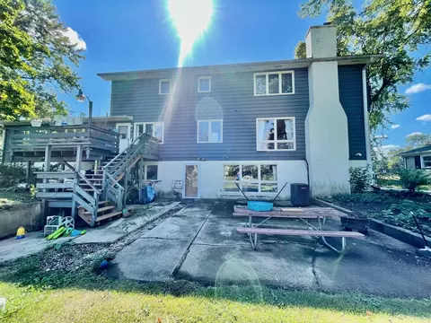 Exterior - 1730 Sheffer Rd, Aurora, IL 60502 photo 5 of 8