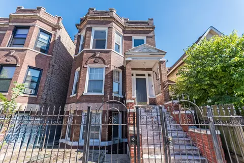 2323 S Central Park Ave, Chicago, IL 60623