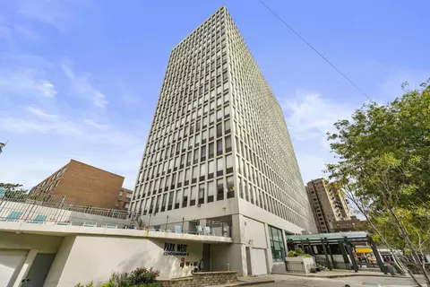 444 W Fullerton Pkwy #703, Chicago, IL 60614