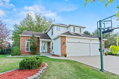 361 Castlewood Ln, Bartlett, IL 60103